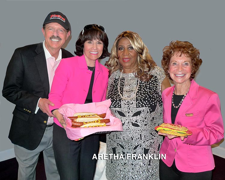 Aretha Franklin with Richard, Gloria and Beverly Pink