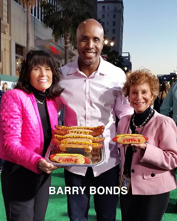 Barry Bonds with Gloria and Beverly Pink