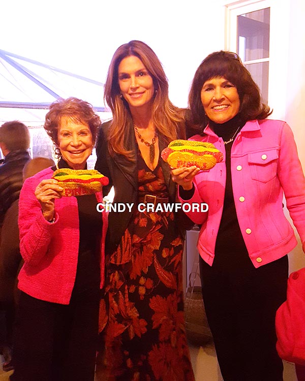 Cindy Crawford with Gloria and Beverly Pink