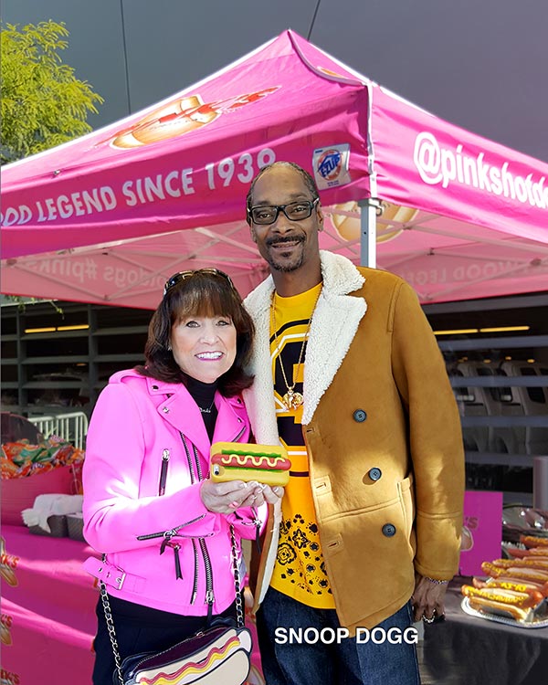 Snoop Dogg with Gloria Pink